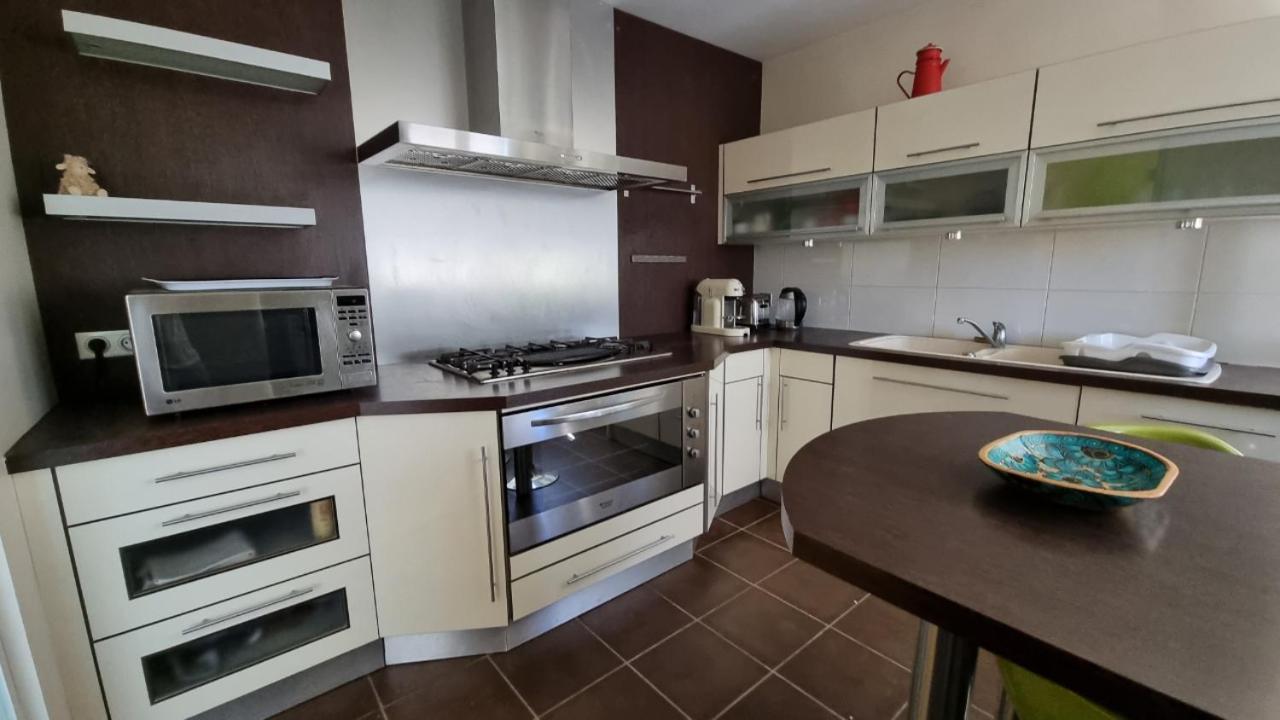 Holiday home Maison Meublee